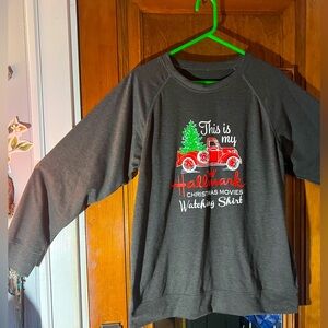 Long sleeve women’s gray Hallmark movie Christmas shirt size xL